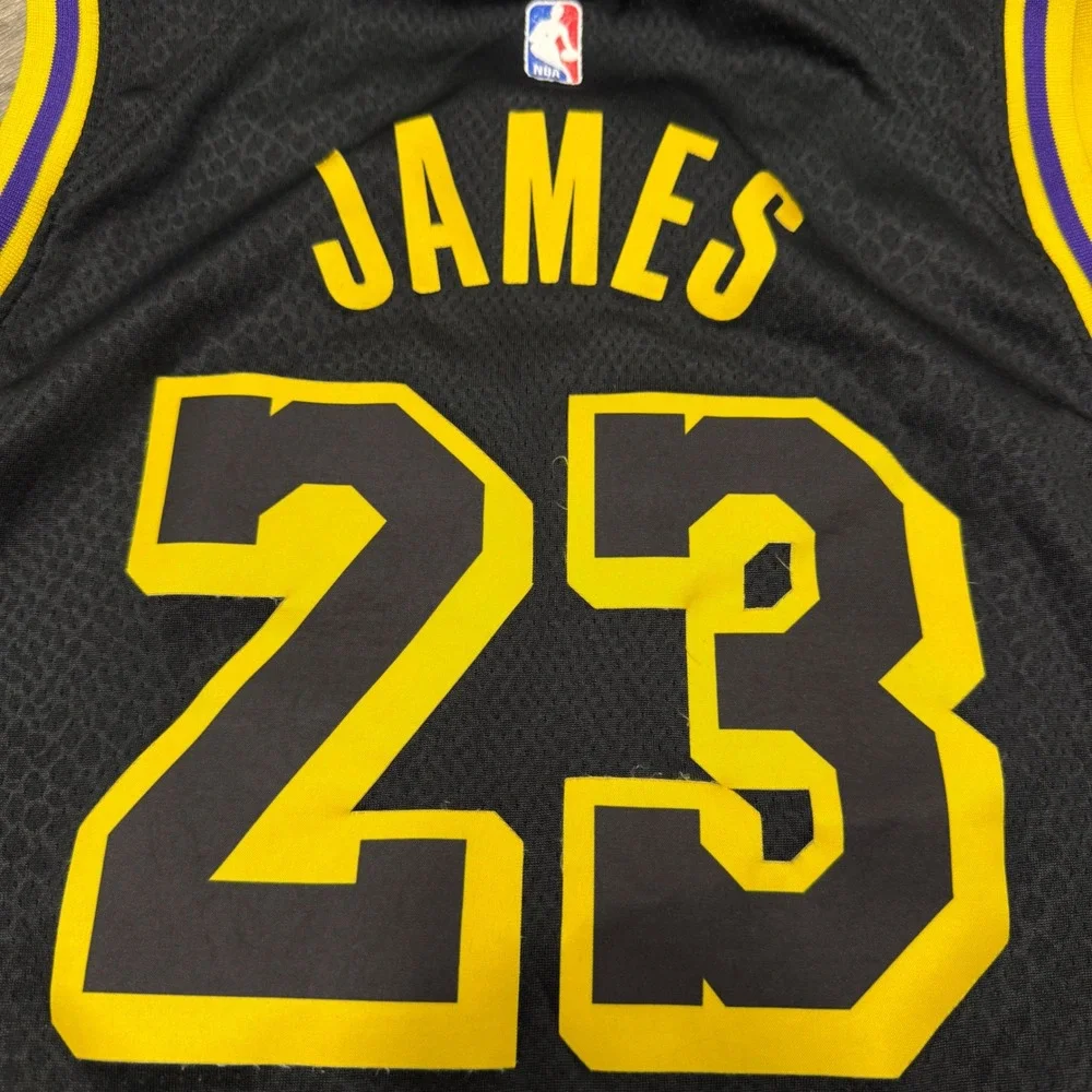 Nike LeBron James Lakers City Edition Mamba‎ Jersey 23 Kids Large Black BY1P